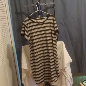 Black & whits stripe dress